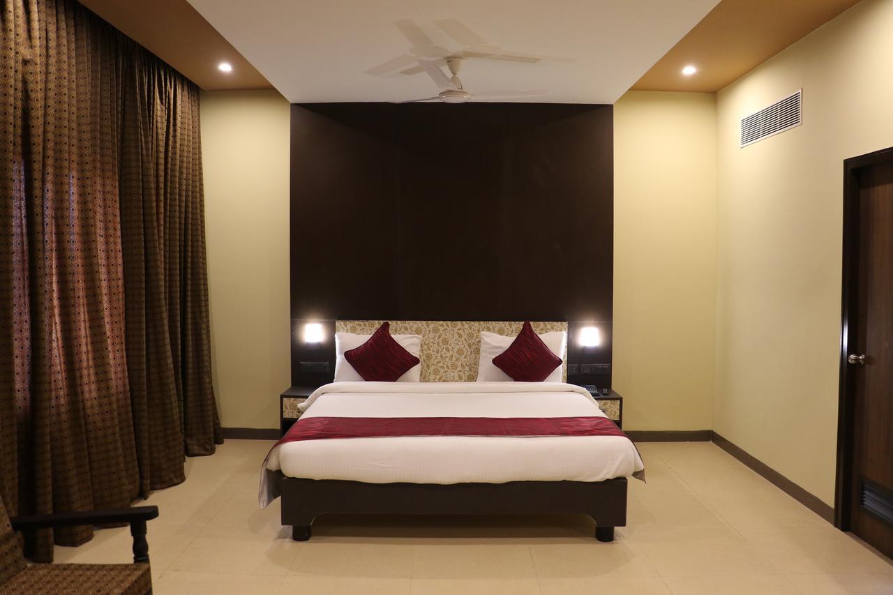 Dsrmadhanaminn Kumbakonam Esterno foto